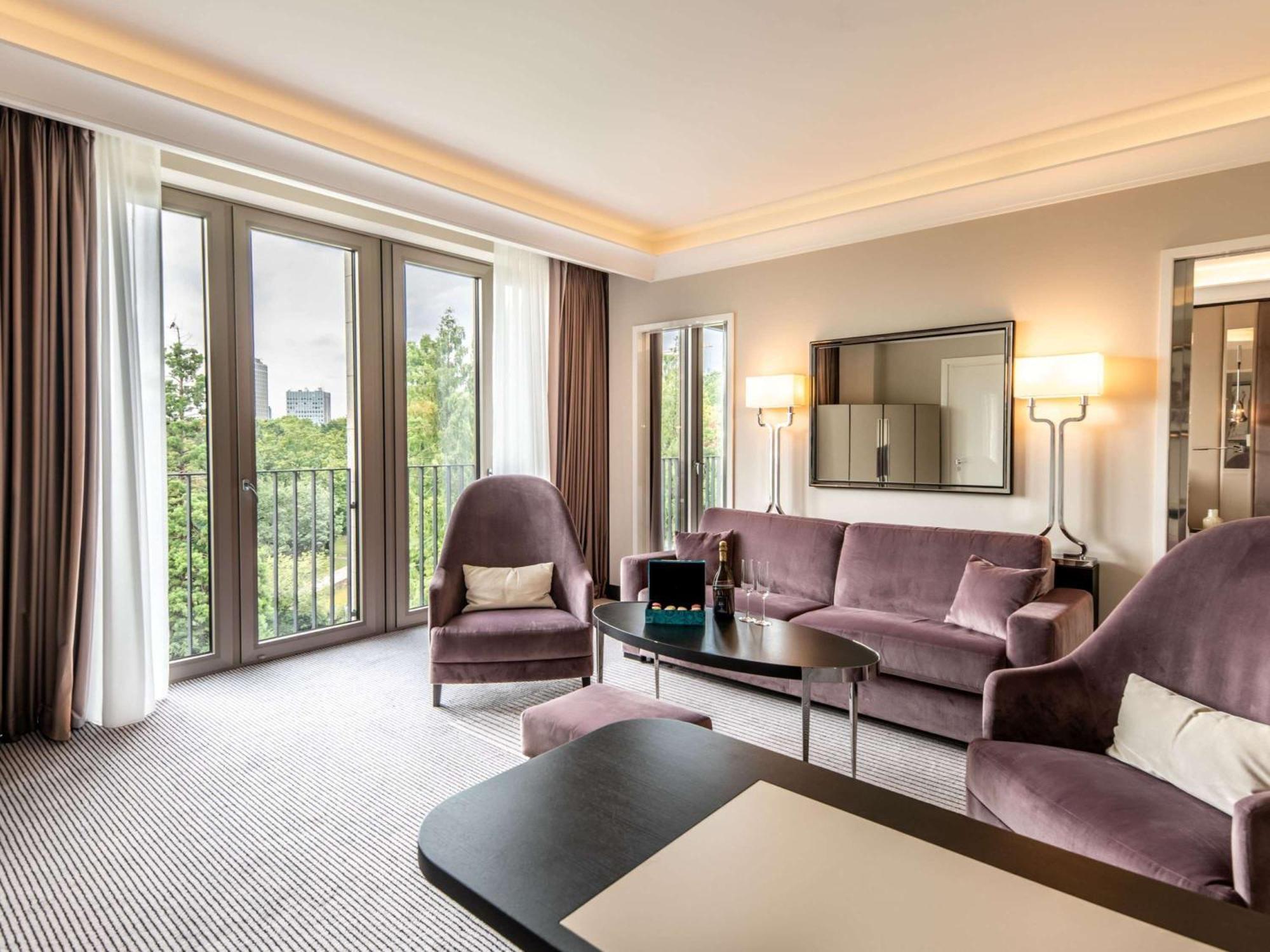 Hotel Sofitel Frankfurt Opera Francoforte sul Meno Esterno foto Suite at the InterContinental Paris Le Grand